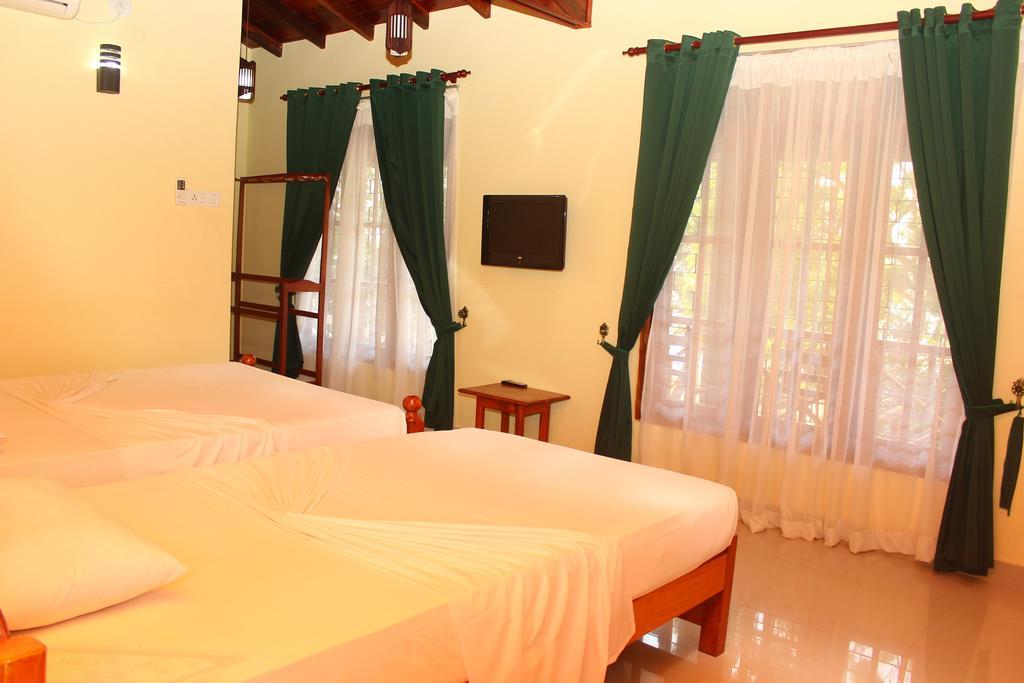 Wila Safari Hotel Тиссамахарама Номер фото