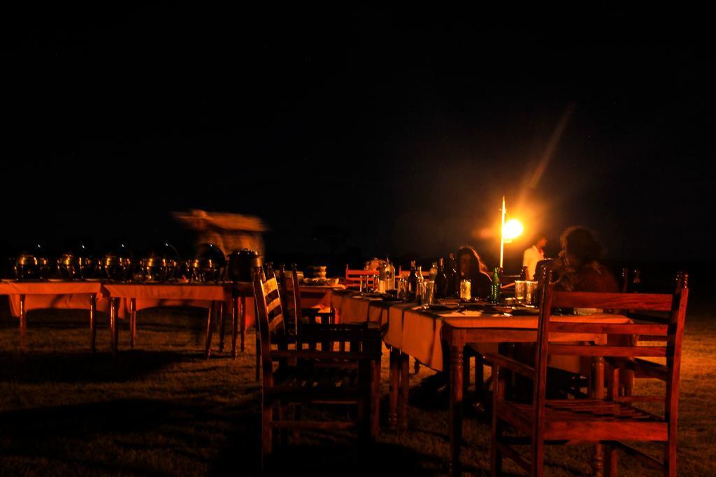 Wila Safari Hotel Тиссамахарама Экстерьер фото